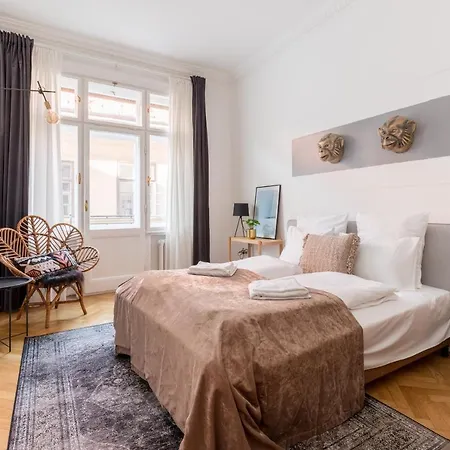 Daire Style & Harmony In The Absolute Center Of Budapeşte
