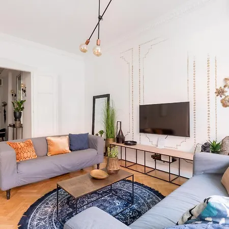 Daire Style & Harmony In The Absolute Center Of Budapeşte